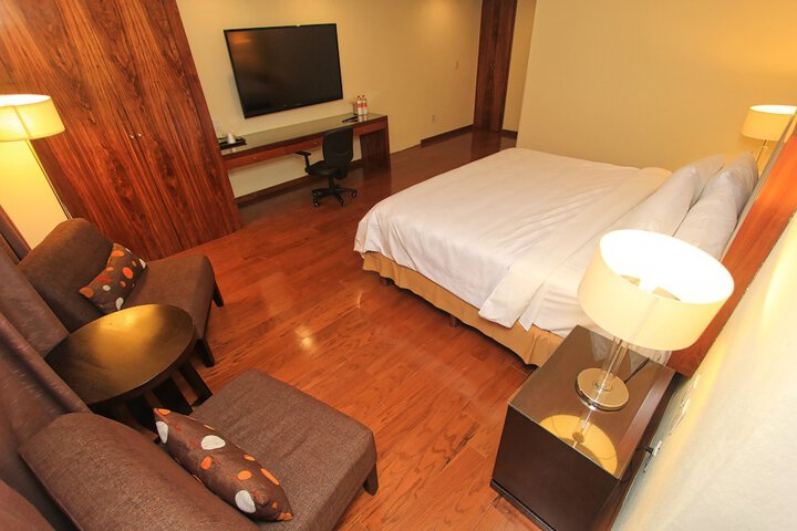 Room 40 of 150