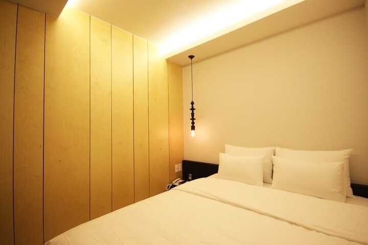 Mini hotel may nampo