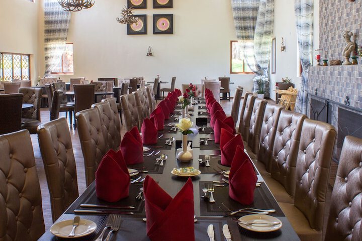 Dining 56 of 114