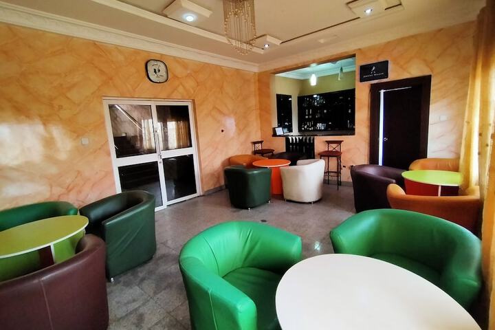 Hotel Interior 5 of 38
