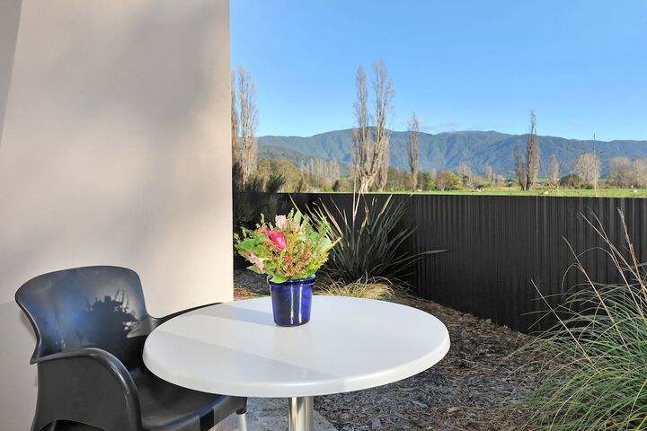 Terrace/Patio 25 of 44
