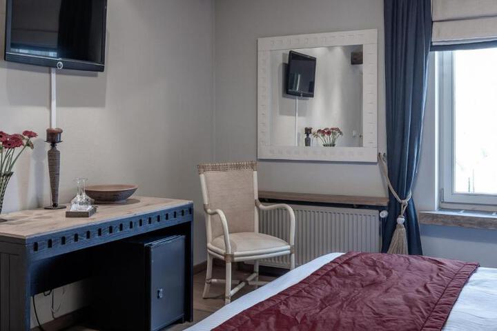 General 32 of 77