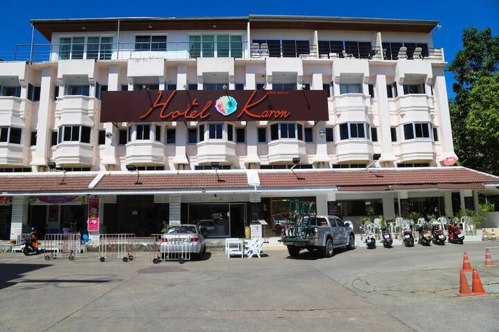 Hotel 53 of 54