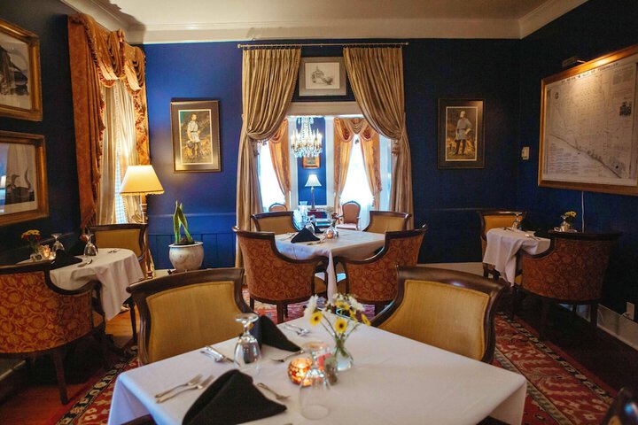 Dining 96 of 153
