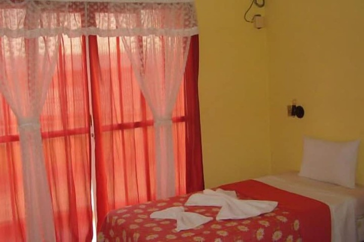 Room 7 of 39