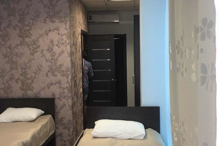 Room 4 of 26