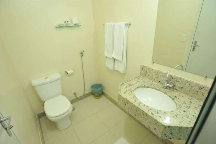 Room 13 of 26