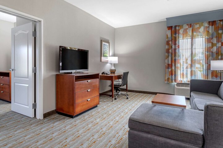 Room 19 of 41