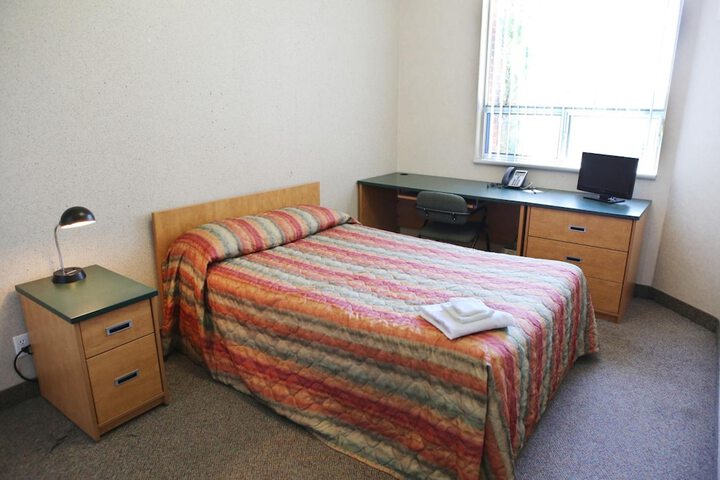 Room 12 of 46