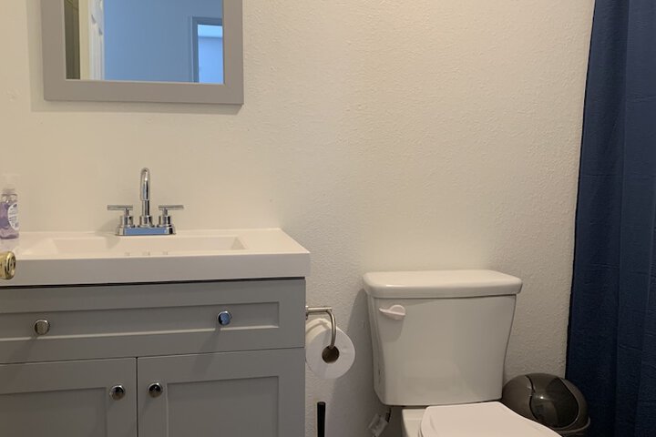 Room 8 of 24