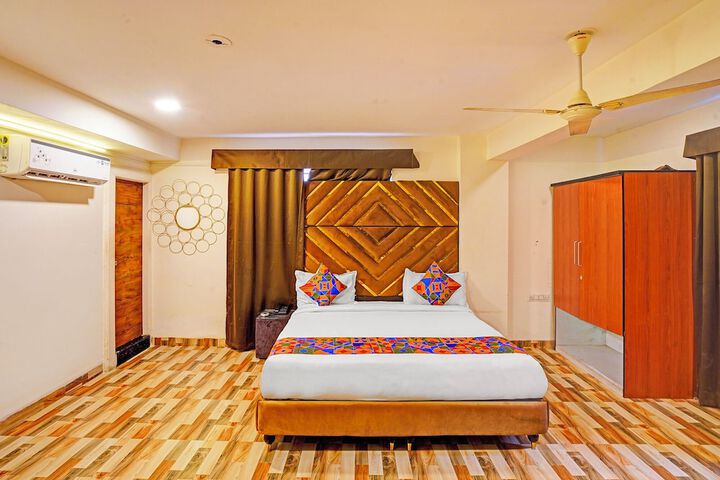 Room 7 of 29