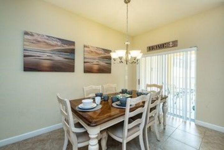 Room 15 of 27