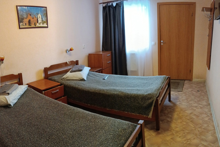 Room 11 of 21