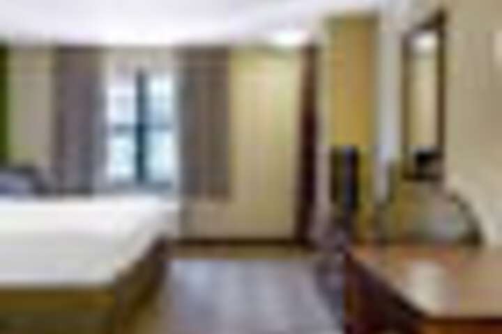 Room 29 of 102