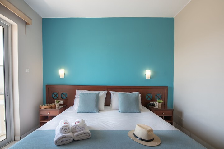 Room 21 of 50