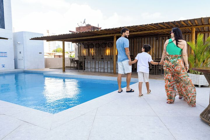 Pool 32 of 67