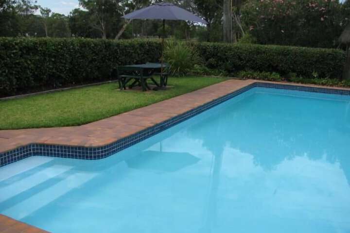 Pool 18 of 30