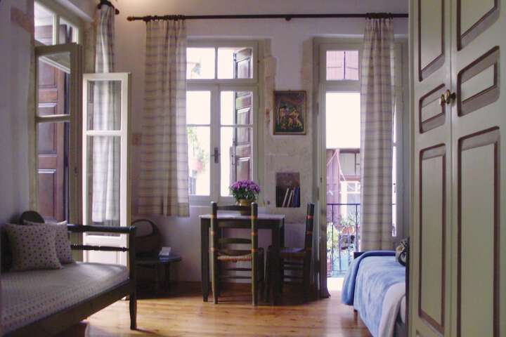 Room 7 of 38