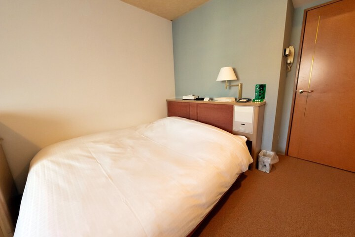 Room 203 of 239