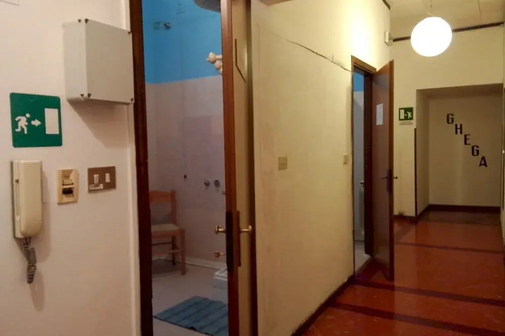 Room 18 of 24