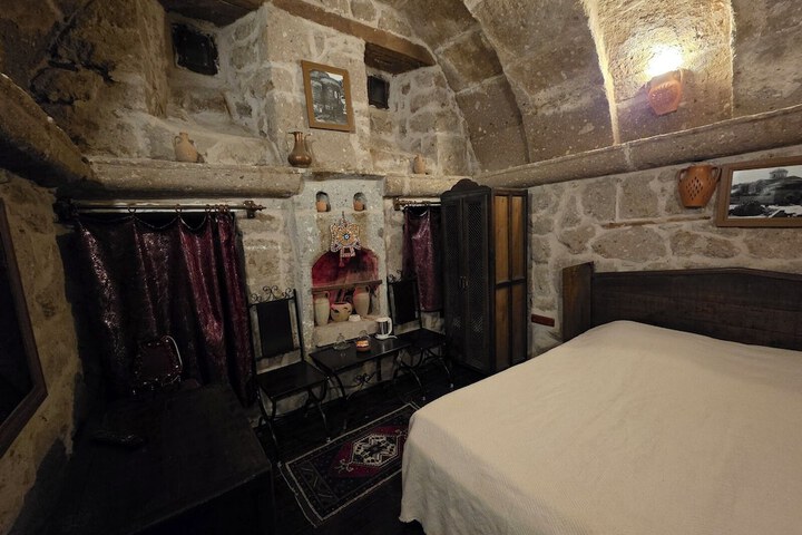 Room 171 of 578