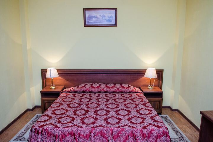 Room 24 of 50