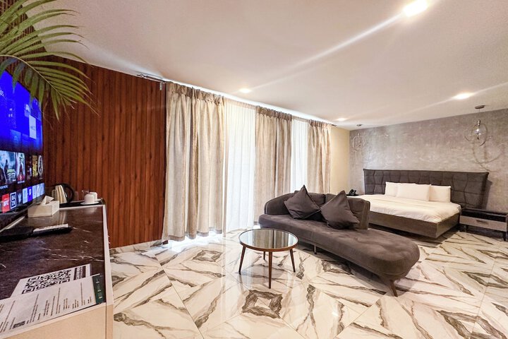 Room 29 of 121