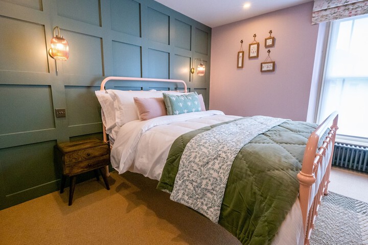Room 27 of 75