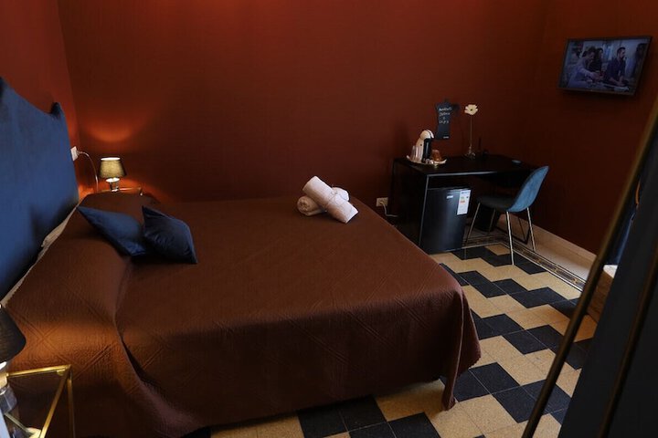 Room 12 of 50