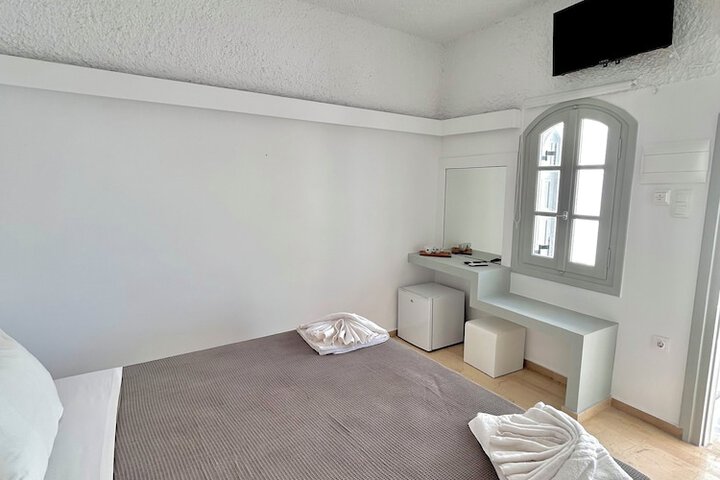 Room 11 of 56