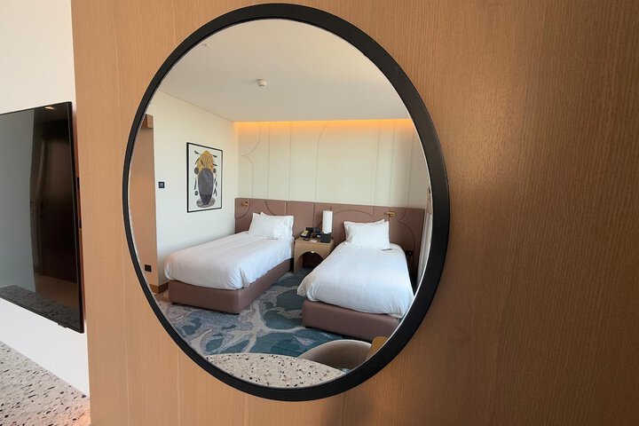 Room 29 of 83