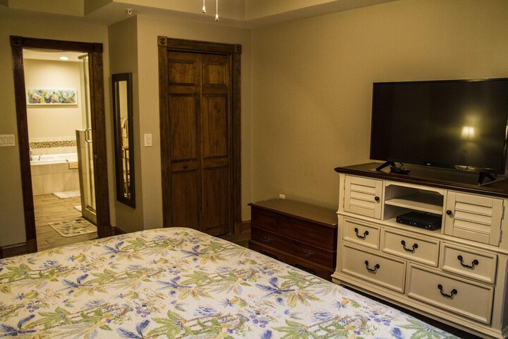 Room 7 of 71
