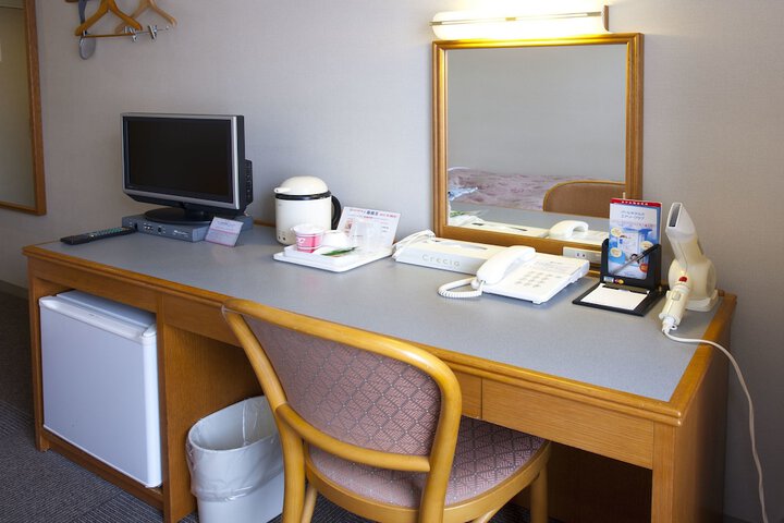 Room 7 of 23