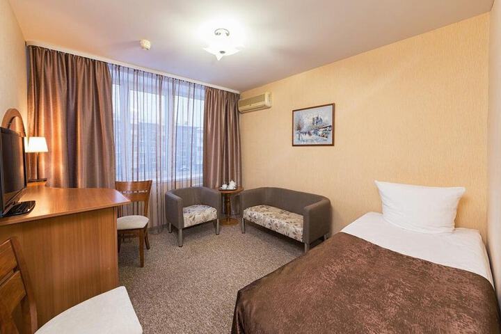 Room 14 of 50