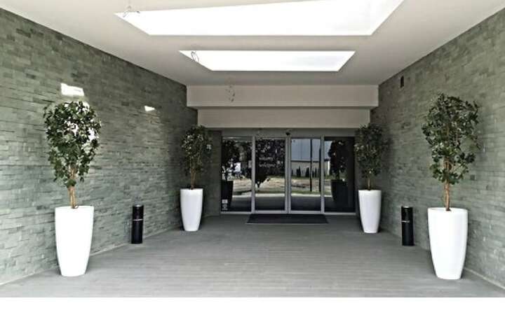 Hotel 51 of 53