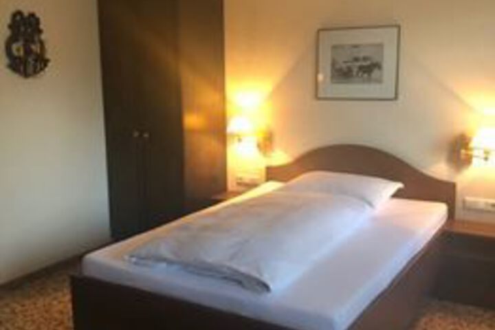 Room 14 of 43