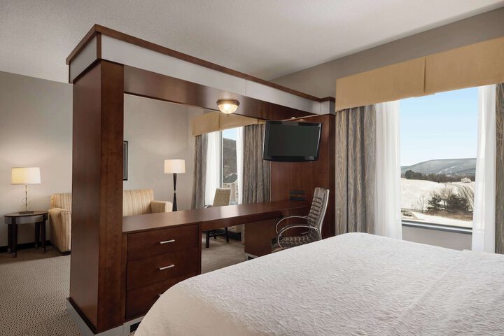 Room 12 of 21