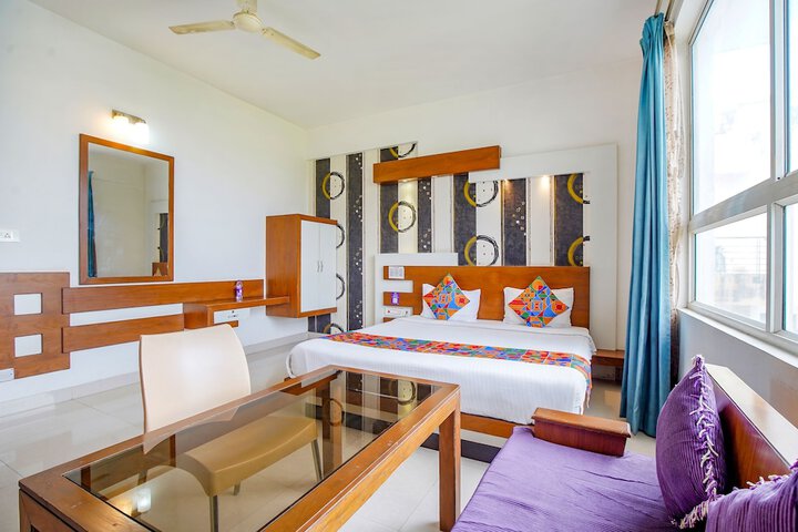 Room 20 of 34
