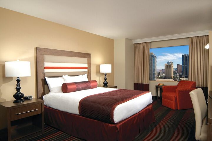 Room 45 of 175