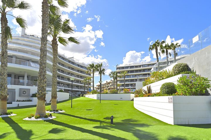 Hotel Exterior 115 of 133
