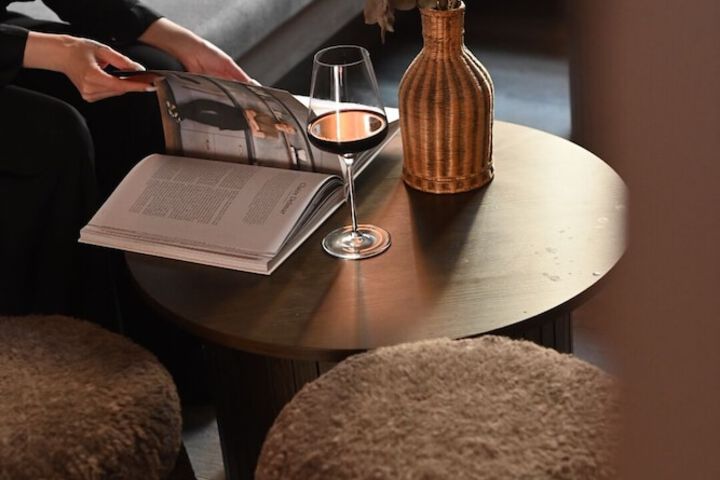 Lounge 41 of 44