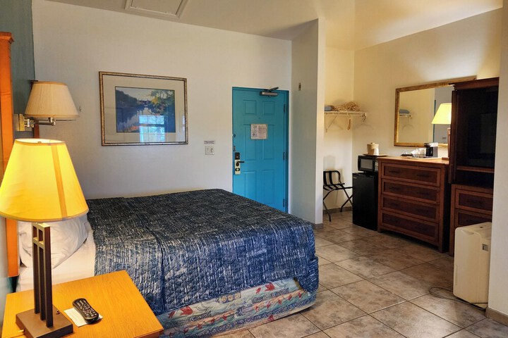 Room 12 of 31