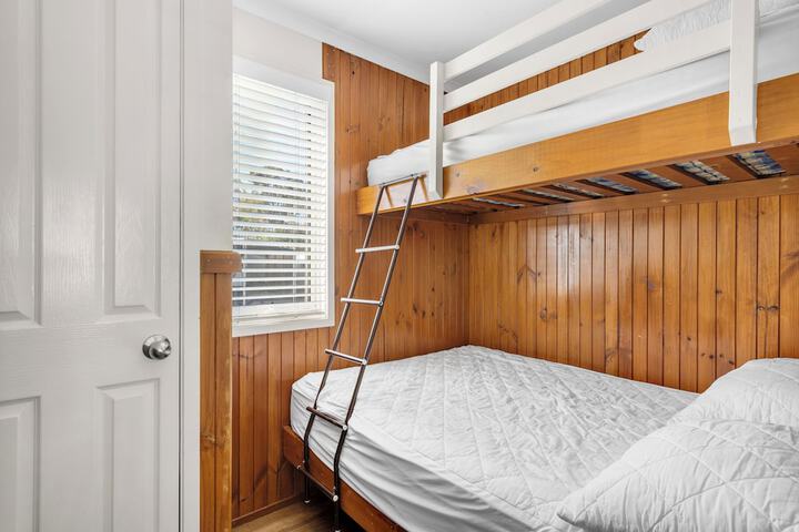 Room 22 of 72