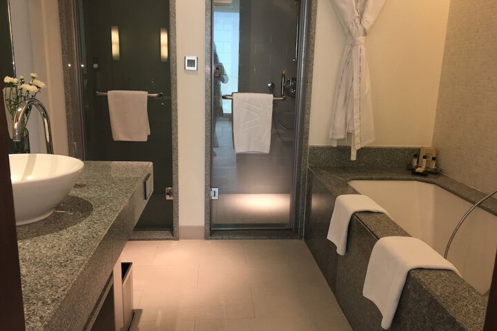 Room 19 of 31