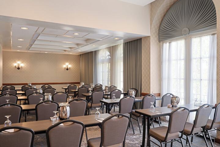 Meeting facility