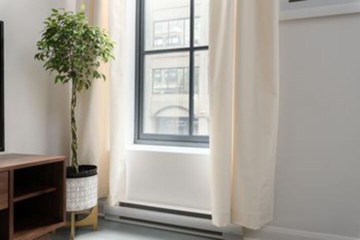 Room 15 of 22
