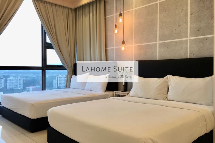 Room 25 of 49