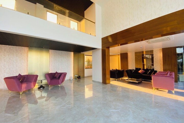 Hotel Interior 2 of 14