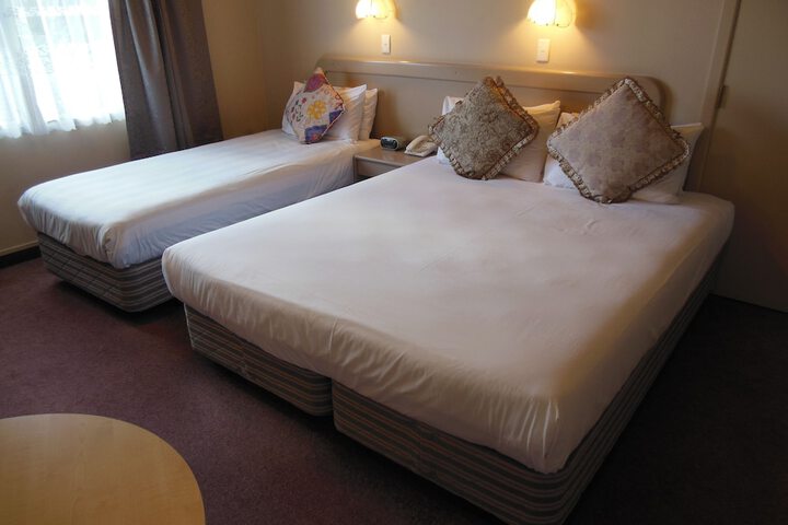 Room 6 of 69