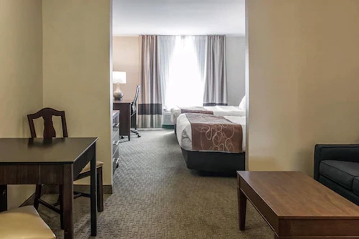 In-room dining